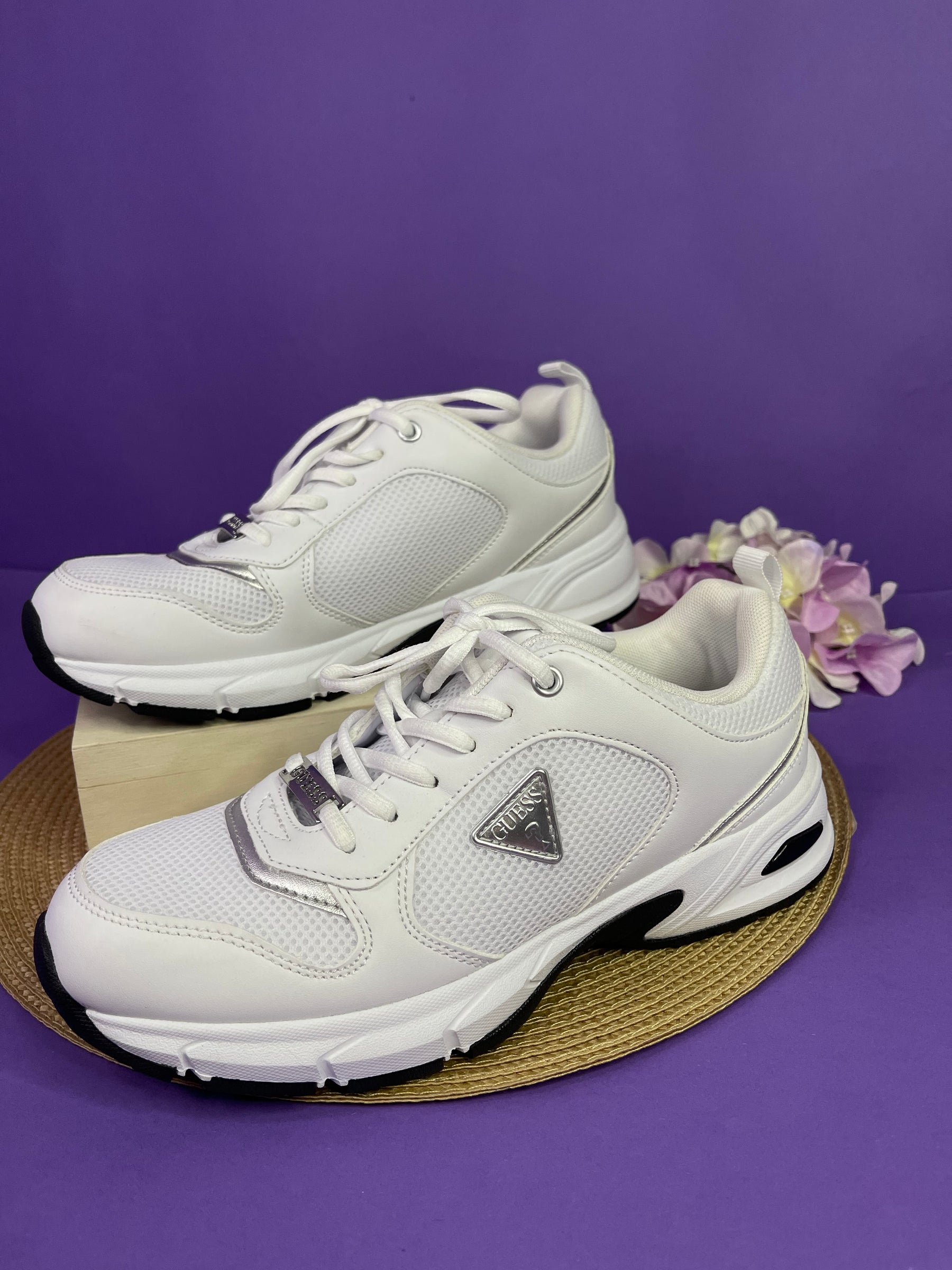 TENIS - TENIS GUESS BLANCOS