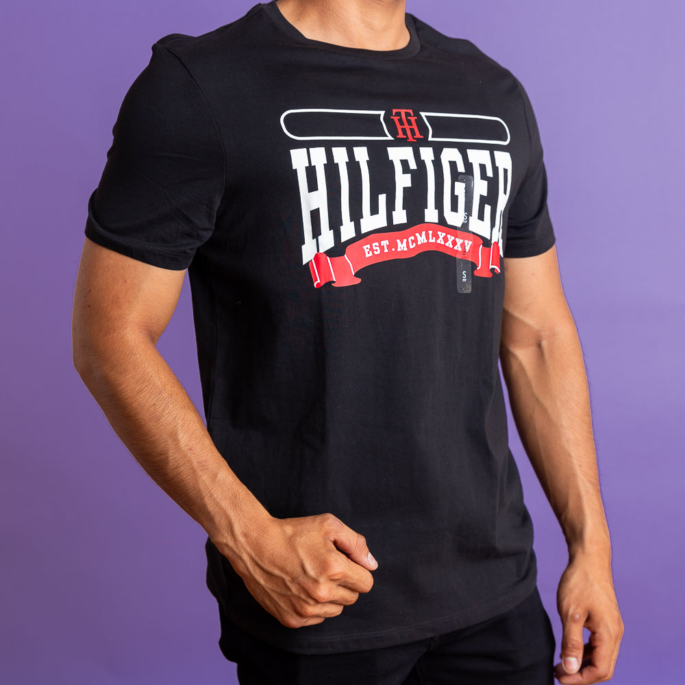 Camiseta - TOMMY CON LETRAS