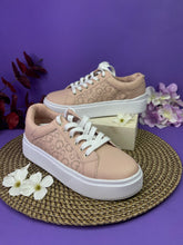 Tenis - rosados Guess para dama