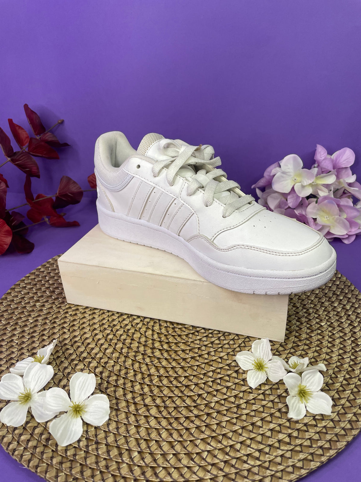 Tenis- Adidas blancos unisex