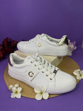 Tenis - Guess blancos para dama