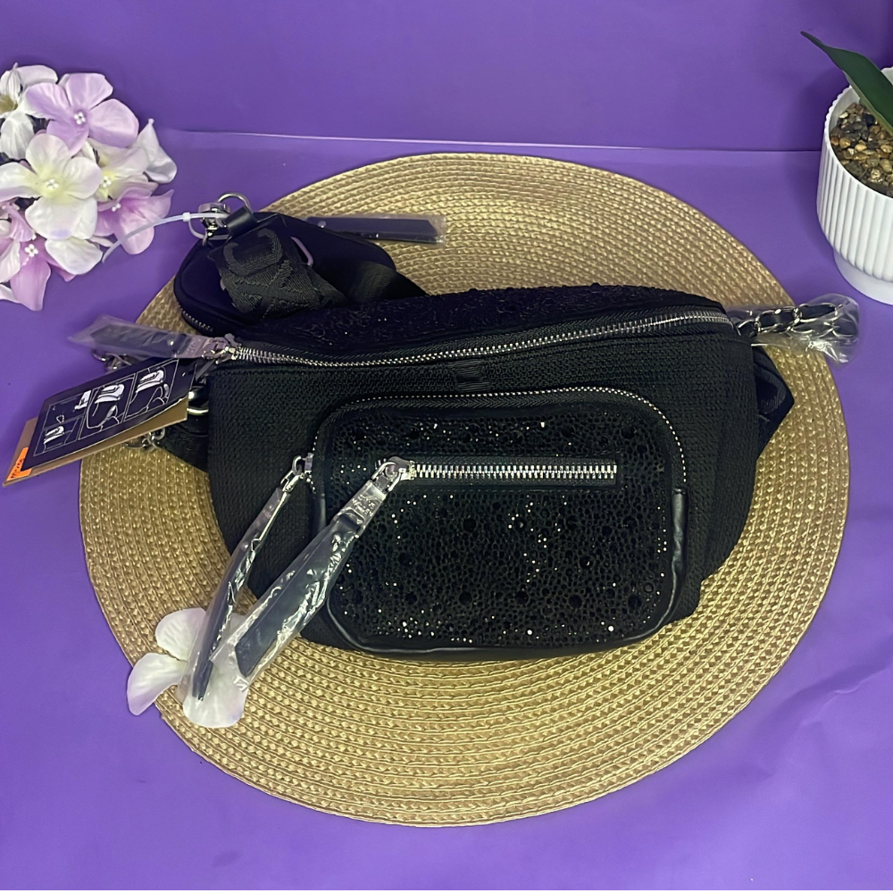 RIÑONERA - STEVE MADDEN NEGRA CON BRILLOS