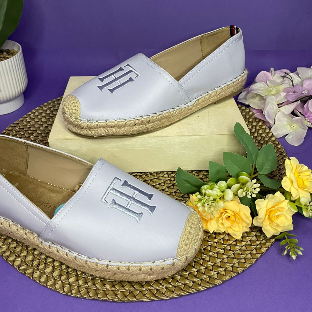 ZAPATILLAS - COLOR LILA DE TOMMY HILFIGER