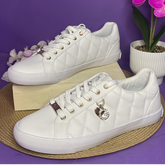 TENIS - GBG BLANCOS CON DORADO PARA DAMA
