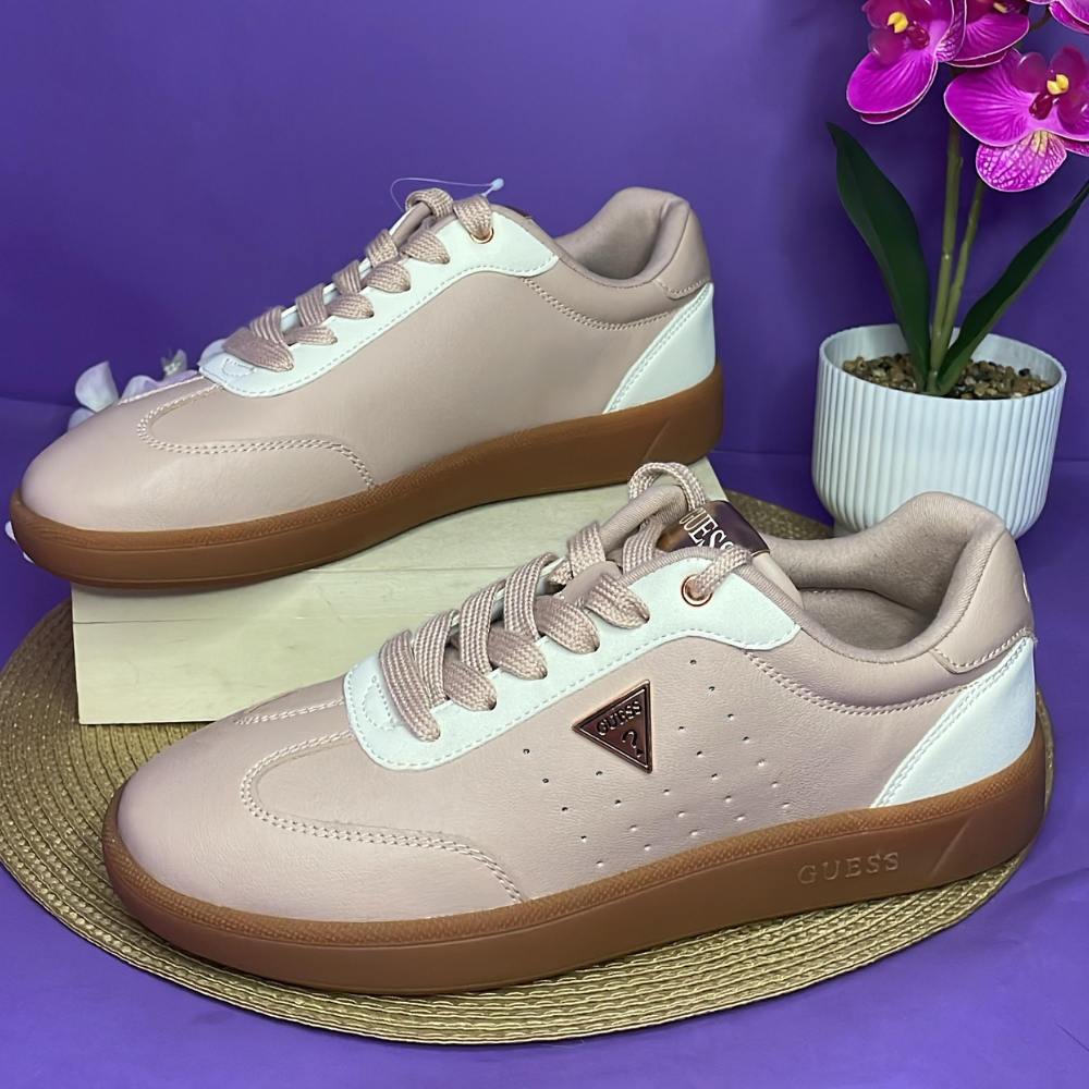 TENIS - GUESS NUDE CON BLANCO PARA DAMA