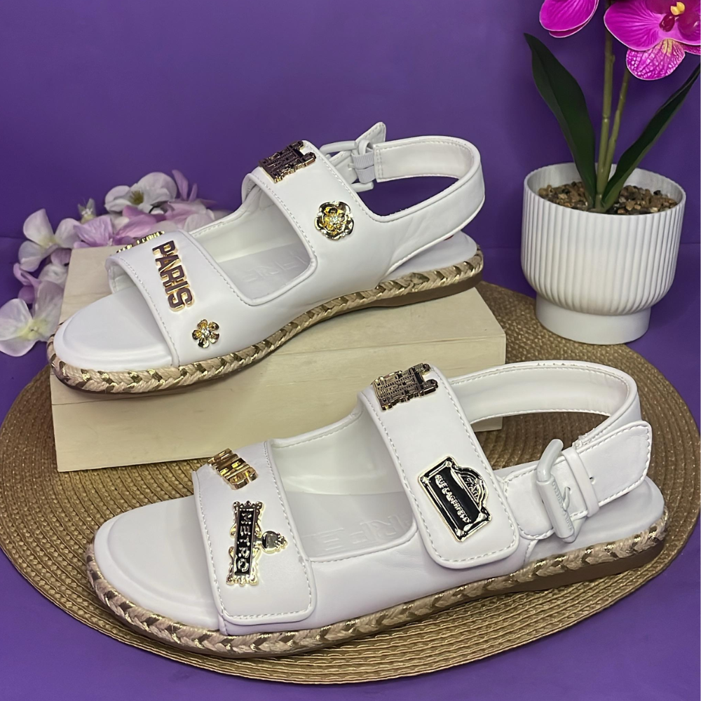 SANDALIAS - KARL LAGERFELD BLANCAS CON DORADO PARA DAMA