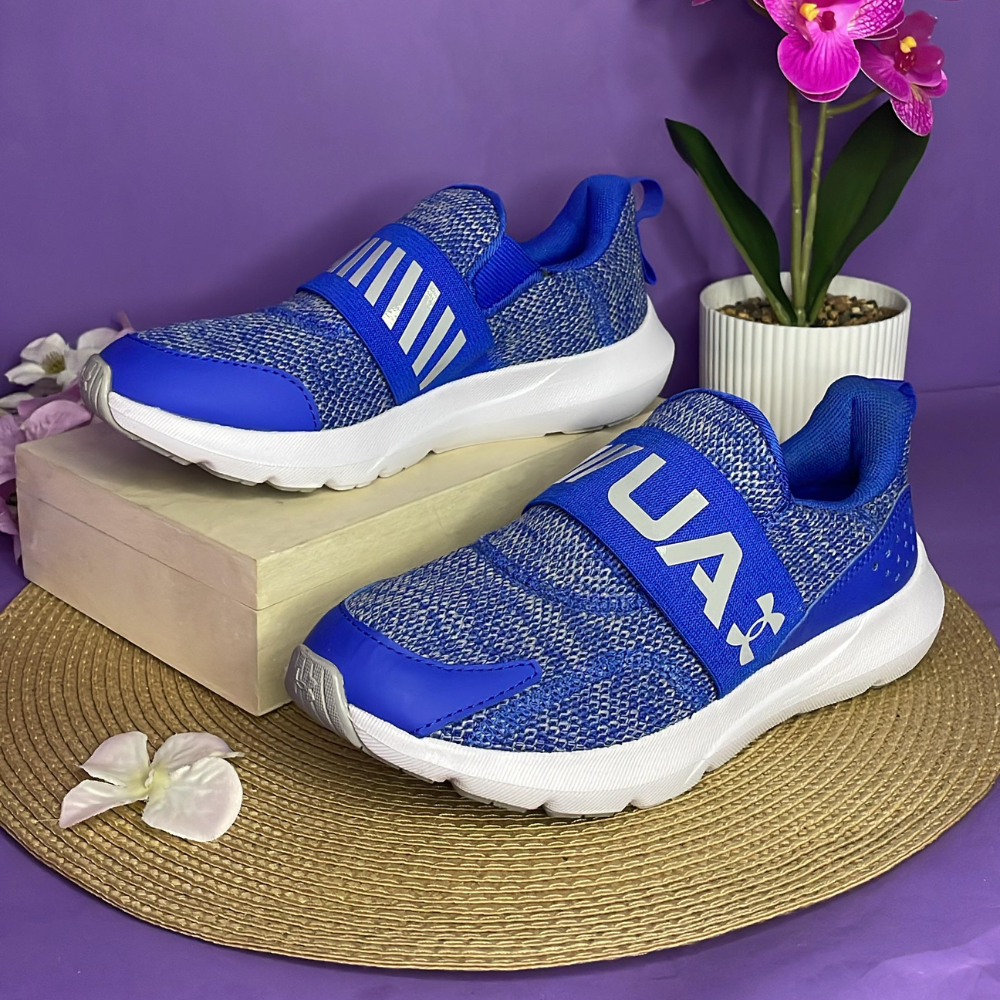 TENIS - UNDER ARMOUR AZUL CON BLANCO