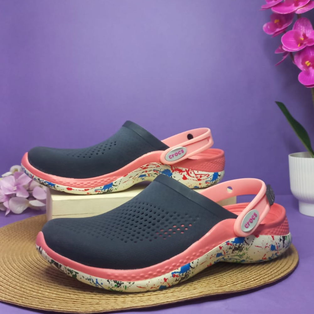 CROCS - ROSADO CON AZUL MARINO