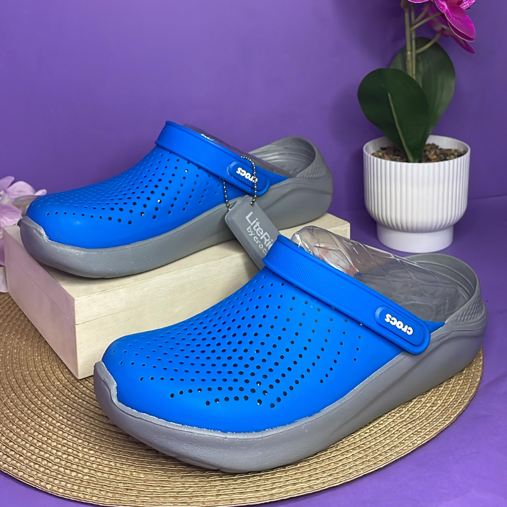 CROCS - CELESTE CON GRIS