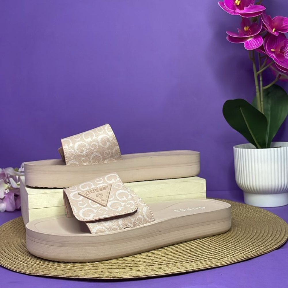 SANDALIAS - GUESS ROSA NUDE PARA DAMA