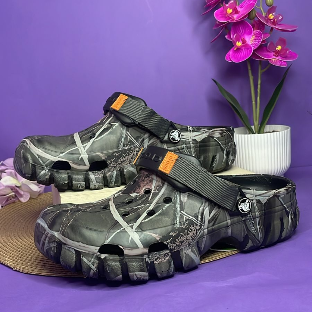 CROCS - CROCS ESTILO CAMUFLAJE